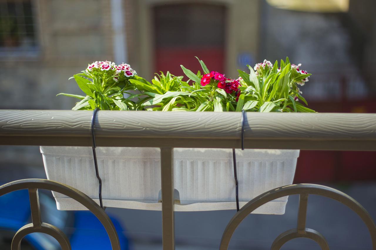 Stay Boutique Hotel Tbilisi Exterior photo